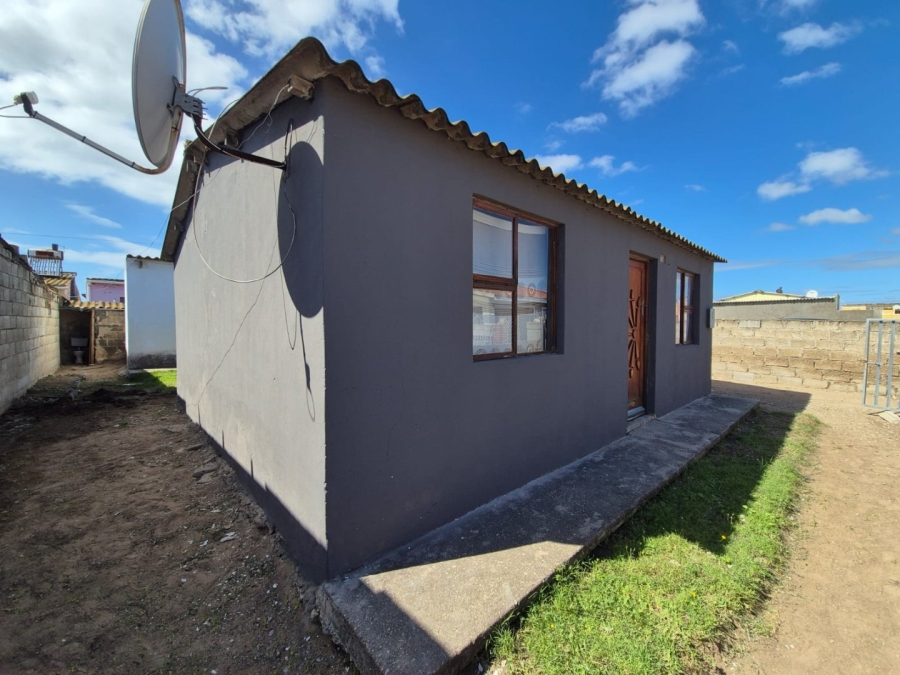 2 Bedroom Property for Sale in Kwazakhele Eastern Cape
